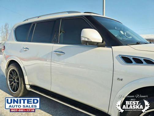 2017 INFINITI QX80 Base