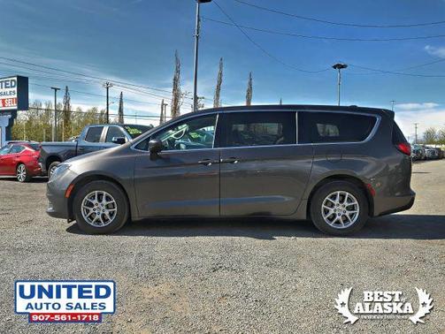 Gray 2022 Chrysler Voyager LX