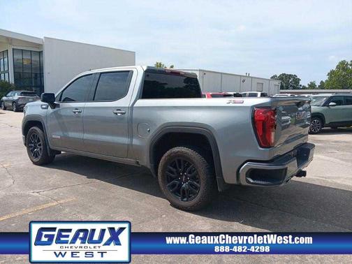 2025 GMC Sierra 1500 Elevation