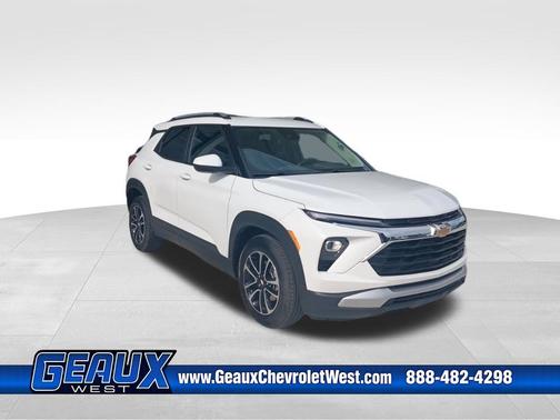 Summit White 2025 Chevrolet Trailblazer LT