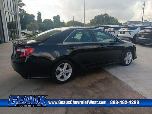 Attitude Black Metallic 2014 Toyota Camry SE