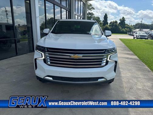 Summit White 2023 Chevrolet Suburban 4WD High Country