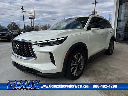 2023 INFINITI QX60 Luxe