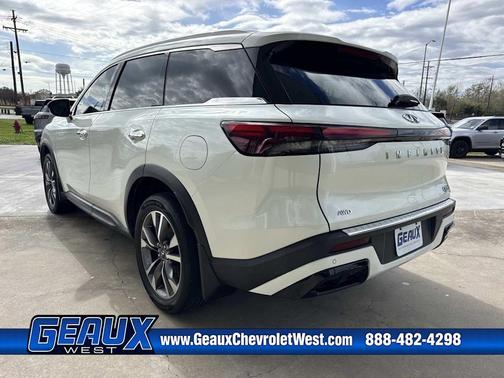 2023 INFINITI QX60 Luxe