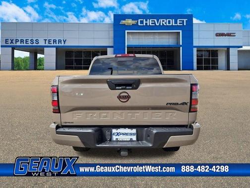 2024 Nissan Frontier PRO-4X