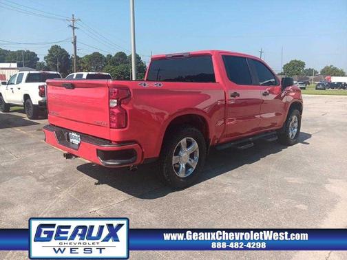 2022 Chevrolet Silverado 1500 Custom