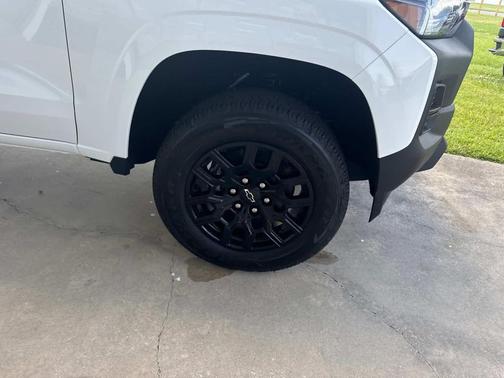 2025 Chevrolet Colorado WT