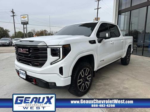 2023 GMC Sierra 1500 AT4