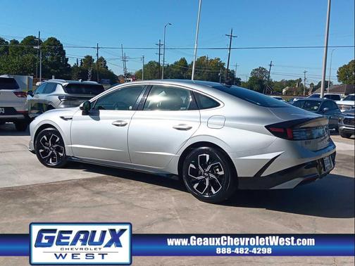 2025 Hyundai SONATA SEL