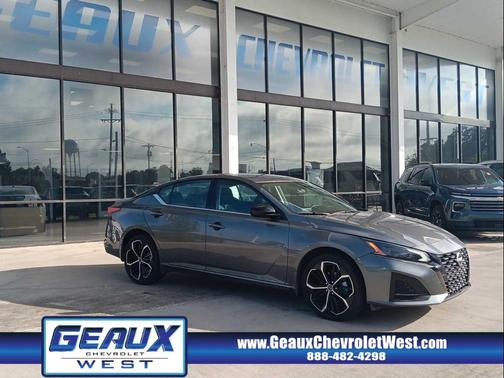 2025 Nissan Altima SR AWD