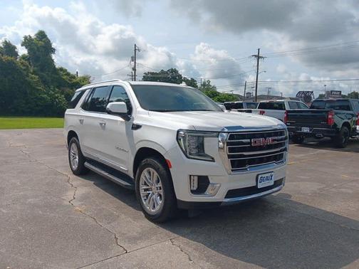 2022 GMC Yukon SLT