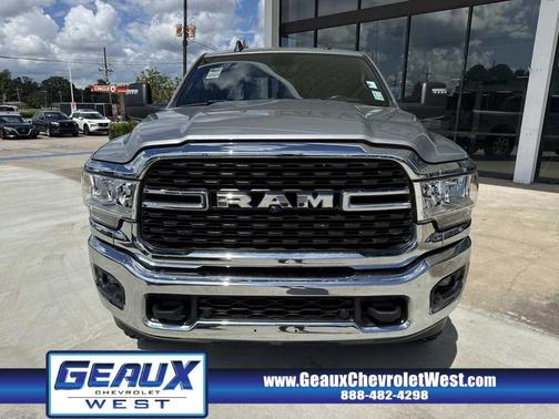 2023 RAM 2500 Big Horn Crew Cab 4x4 6'4' Box
