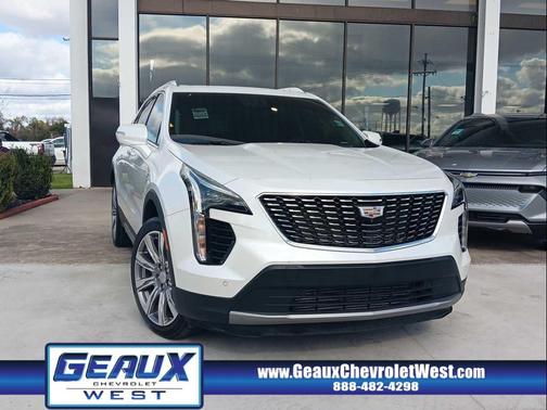 2023 Cadillac XT4 Premium Luxury