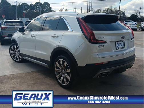 2023 Cadillac XT4 Premium Luxury