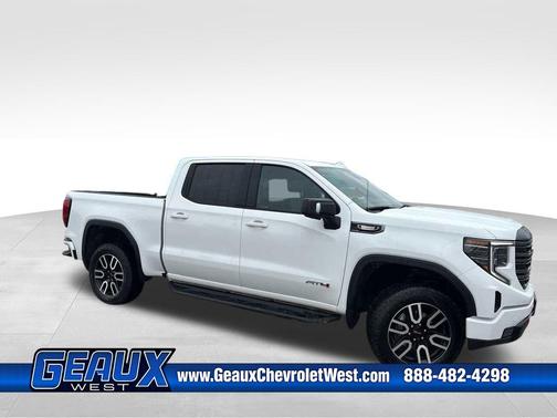 Summit White 2024 GMC Sierra 1500 AT4