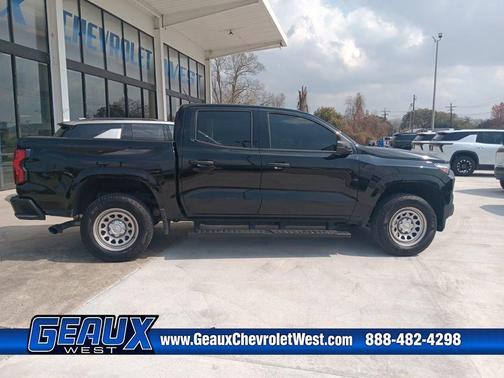 Black 2024 Chevrolet Colorado WT