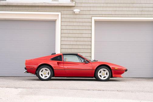 1984 Ferrari 308 Base