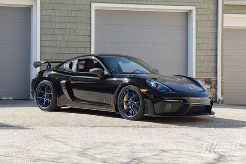2023 Porsche 718 Cayman GT4 RS