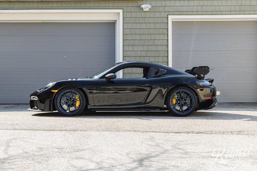 2023 Porsche 718 Cayman GT4 RS