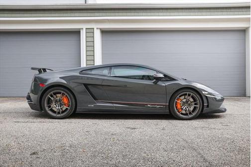 2011 Lamborghini Gallardo LP570-4 Superleggera