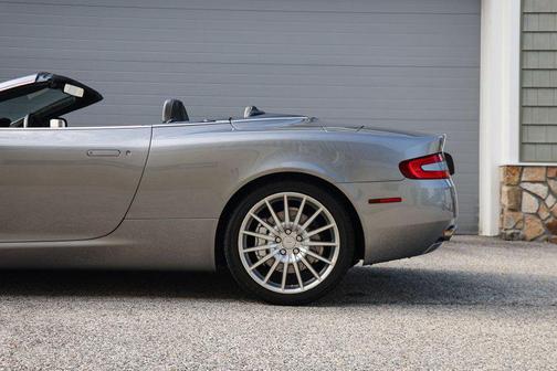 2006 Aston Martin DB9 Volante