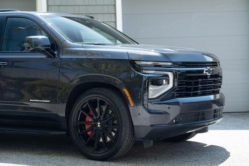 Dark Ash Metallic 2025 Chevrolet Tahoe 4WD RST