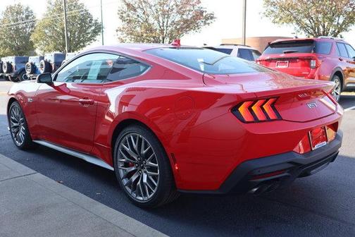 2024 Ford Mustang 