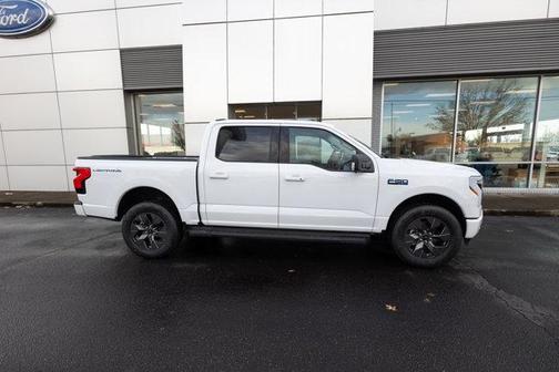 2024 Ford F-150 Lightning Flash