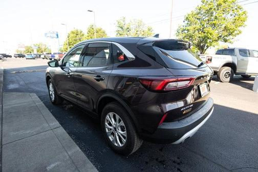 Cinnabar Red Metallic 2023 Ford Escape Active