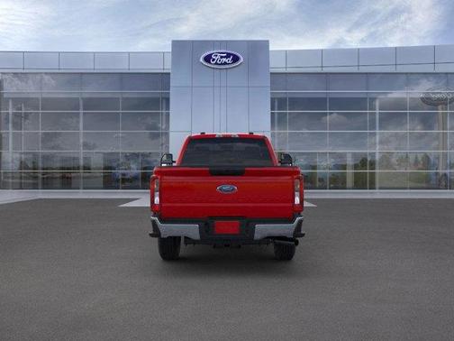 2025 Ford F-250 XLT