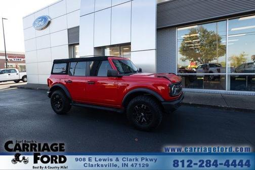 2023 Ford Bronco Base