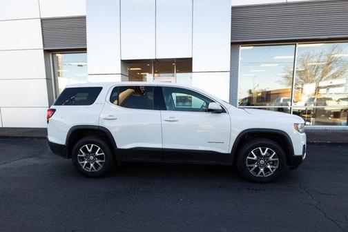 2022 GMC Acadia SLE