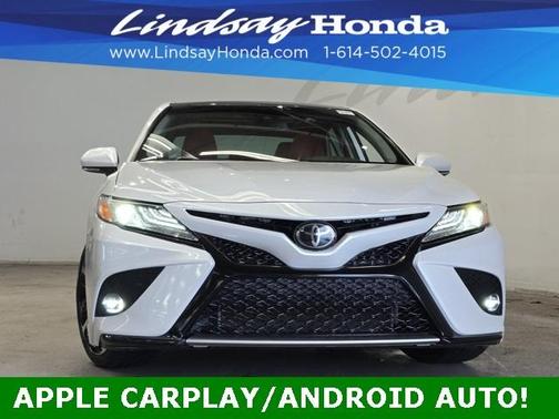 2020 Toyota Camry XSE