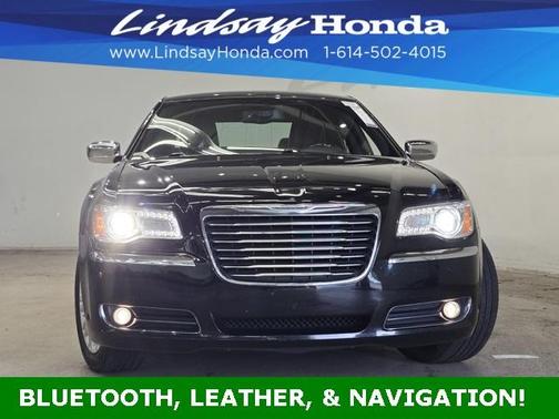 2013 Chrysler 300C Base