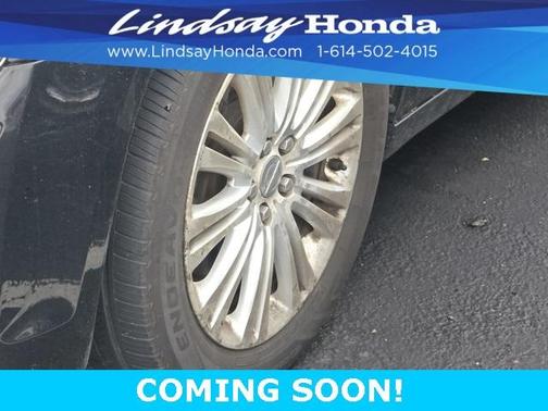 2013 Chrysler 300C Base