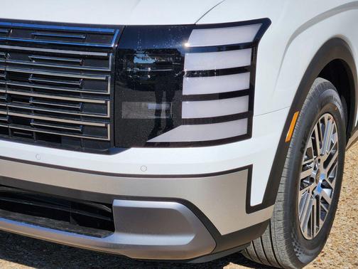 Creamy White Pearl 2026 Hyundai PALISADE SEL 7P