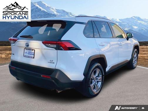 2024 Toyota RAV4 Hybrid LE