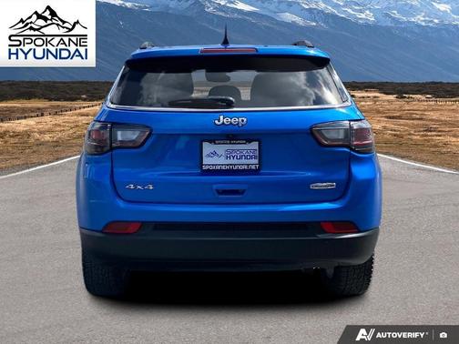 2022 Jeep Compass Latitude Lux