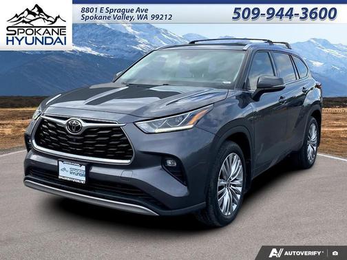 2022 Toyota Highlander Platinum