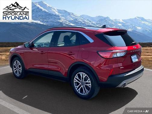 2021 Ford Escape SEL