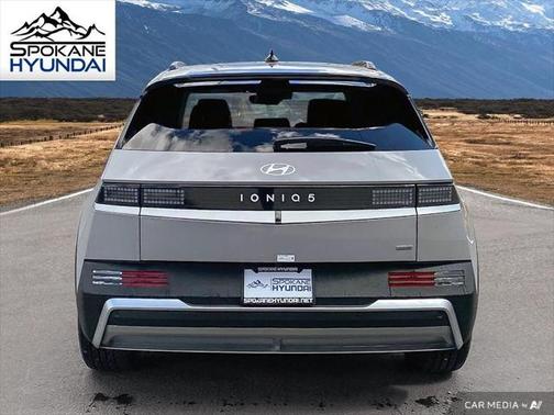 2025 Hyundai IONIQ 5 SEL