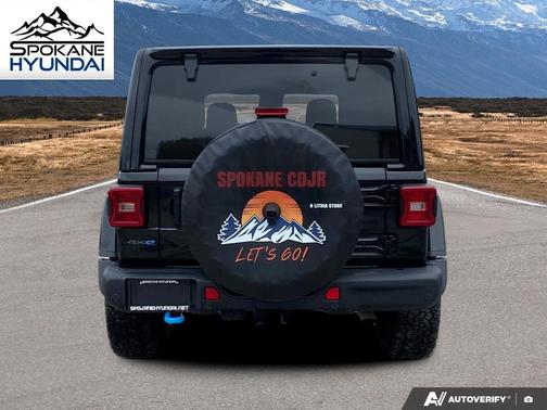 Black Clearcoat 2024 Jeep Wrangler 4xe Rubicon X