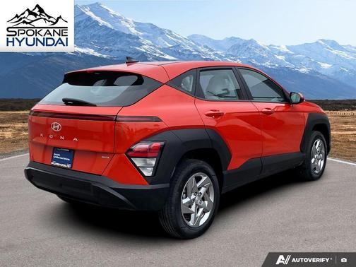 2024 Hyundai KONA SE
