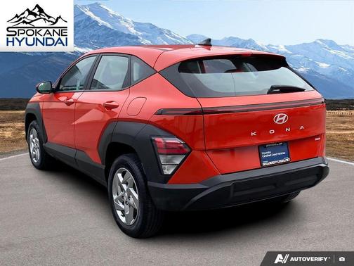 2024 Hyundai KONA SE