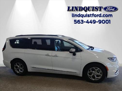 2023 Chrysler Pacifica Limited