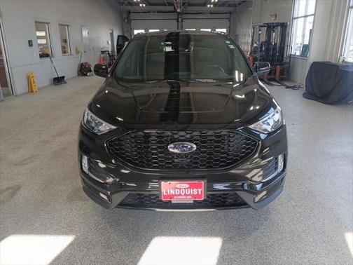 2023 Ford Edge ST Line