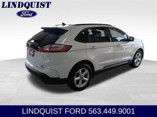 OXFORD WHITE 2020 Ford Edge SE