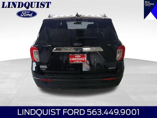 AGATE BLACK METALLIC 2024 Ford Explorer XLT