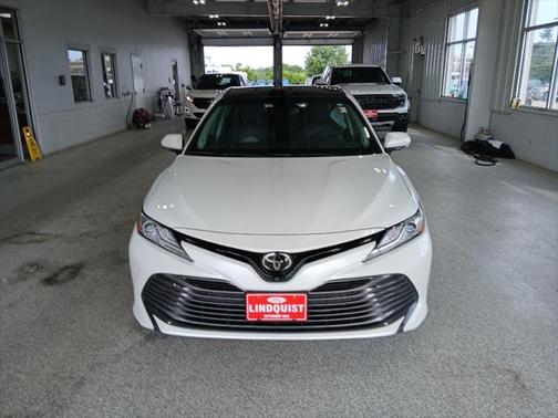 2018 Toyota Camry XLE