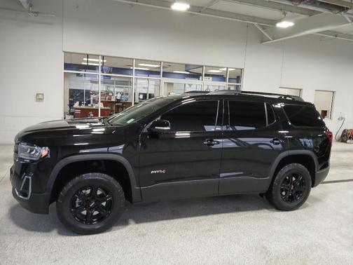 2021 GMC Acadia AWD AT4